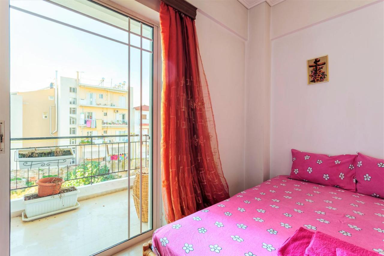 קלמאטה Bright Comfy Flat Near The Beach & The City Center מראה חיצוני תמונה